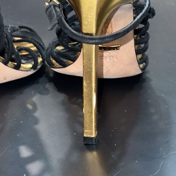 Gucci Gold & Black Rope Heels With Buckle Closure. Pre-Owned. Size 38.5 (8.5) - Picture 7 of 16